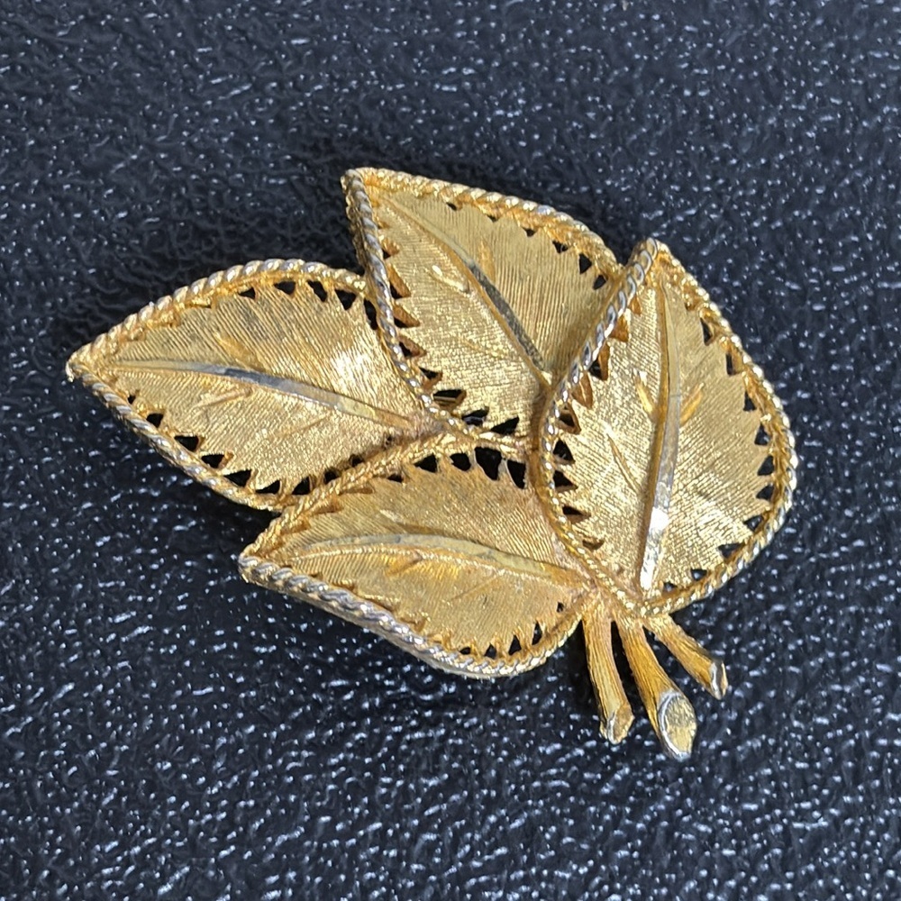 Vintage Gold Tone BSK Signed Leaf Brooch